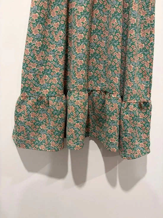 Green Floral Square-Neck Puff Sleeve Dress - Picture 4 of 5